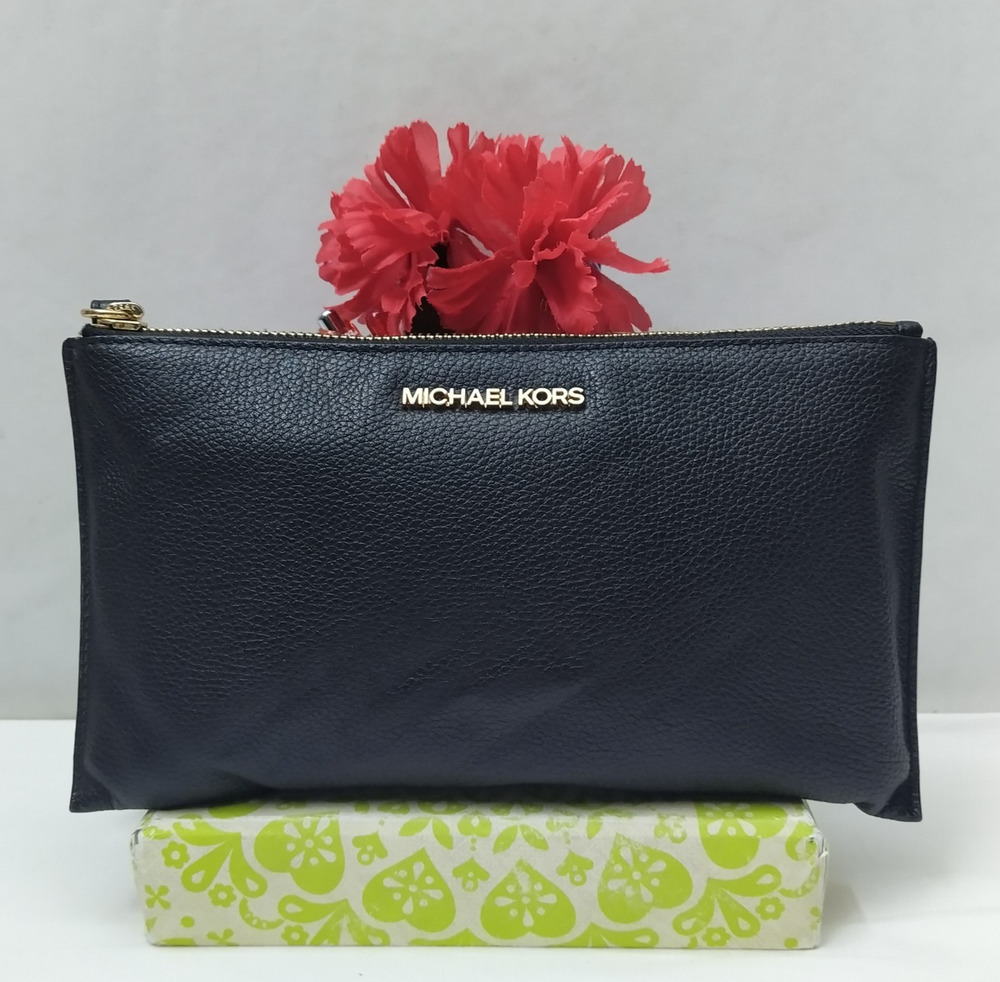 Michael Kors Black Leather Zipper Closure Pouch Wallet